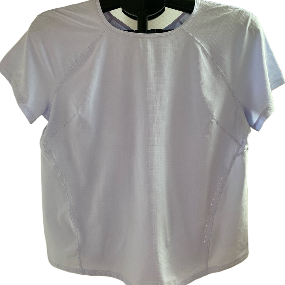 Lululemon Light Breathable Wicking Fabric Active Top In Lilac, Size M